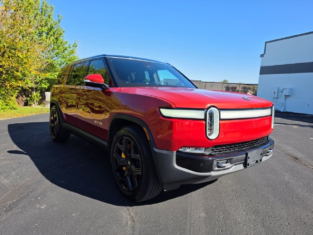 Used 2022 Rivian R1S Launch Edition Quad AWD/4WD image 8