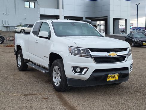 Used 2016 Chevrolet Colorado LT w/ LT Convenience Package image 4