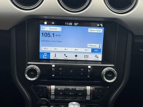 Used 2017 Ford Mustang GT Premium w/ Equipment Group 401A image 18