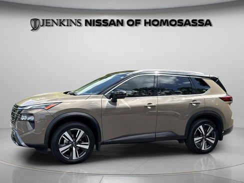 Certified 2024 Nissan Rogue SL w/ SL Premium Package image 10