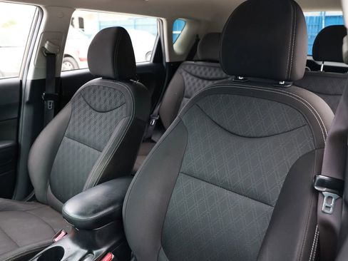 Used 2016 Kia Soul image 12