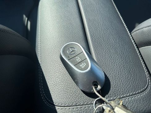 Used 2024 Mercedes-Benz C 300 C 300 image 22