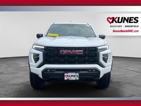 New 2026 GMC Canyon Elevation w/ Convenience Package AWD/4WD image 2