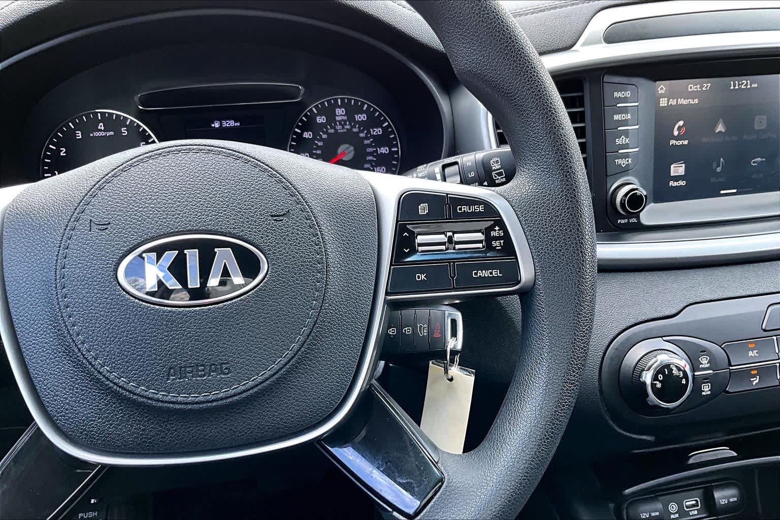 Used 2020 Kia Sorento L FWD image 23