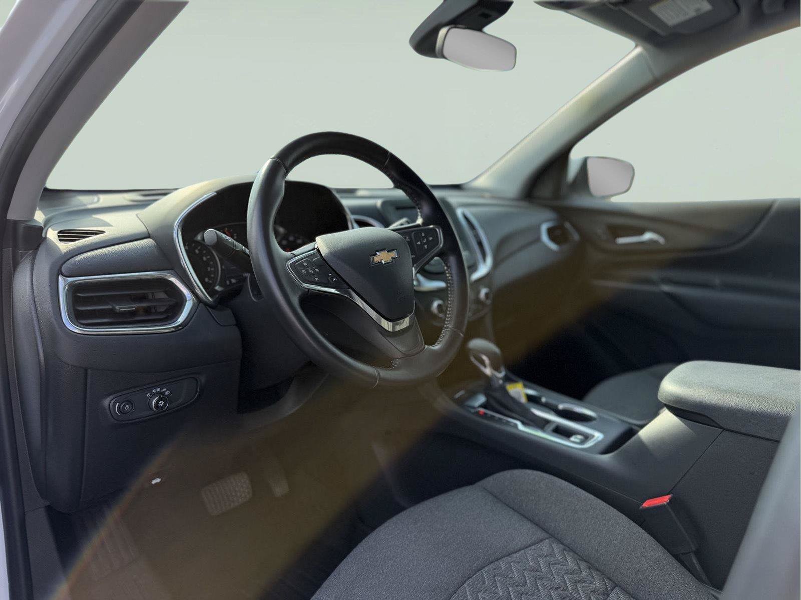 Used 2022 Chevrolet Equinox LT AWD/4WD image 20