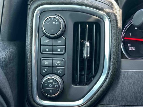 Used 2022 Chevrolet Silverado 2500 LTZ w/ LTZ Texas Edition AWD/4WD image 34