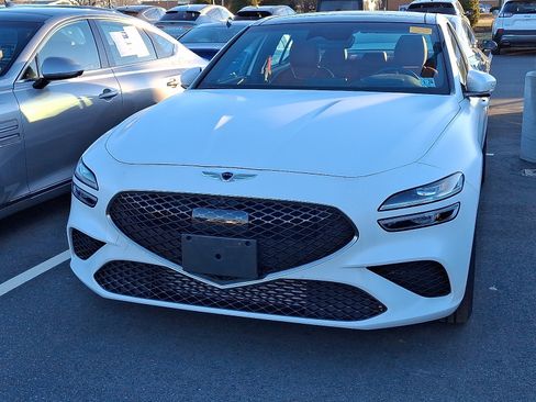 Certified 2023 Genesis G70 3.3T w/ Sport Prestige Package image 4