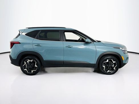 Used 2025 Kia Seltos EX w/ EX Sunroof Package FWD image 4
