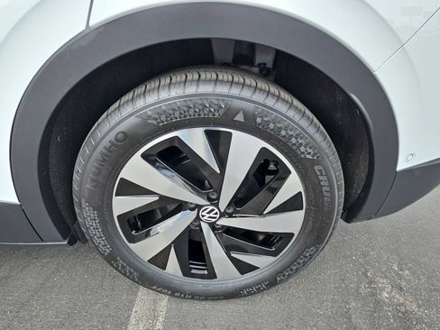 Used 2023 Volkswagen ID.4 Pro RWD image 32