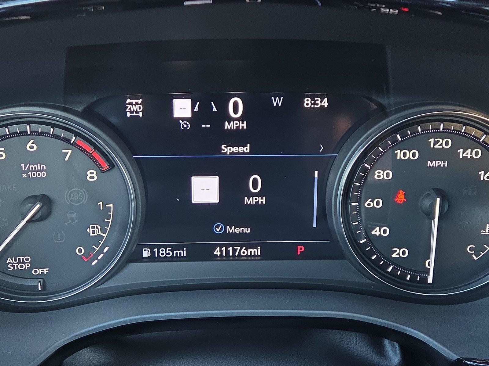 Used 2022 Cadillac XT5 Sportv w/ Technology Package AWD/4WD image 4