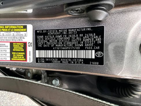 Used 2023 Toyota Camry SE image 35