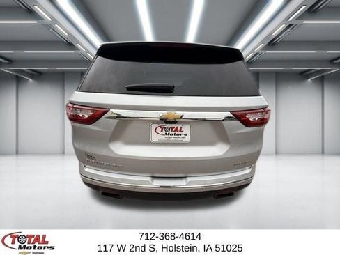 Used 2019 Chevrolet Traverse Premier AWD/4WD image 7