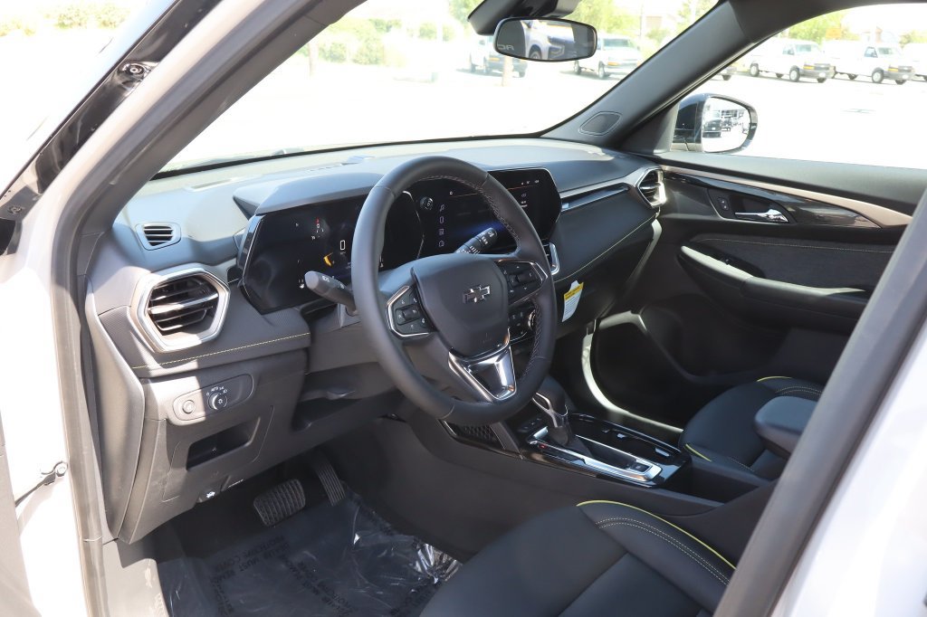New 2026 Chevrolet TrailBlazer ACTIV w/ Driver Confidence Package FWD image 16