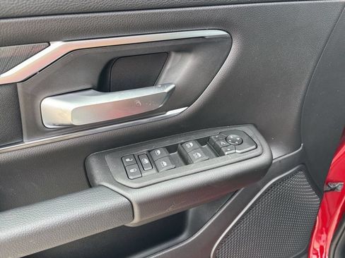 New 2026 RAM 1500 4x4 Crew Cab image 38