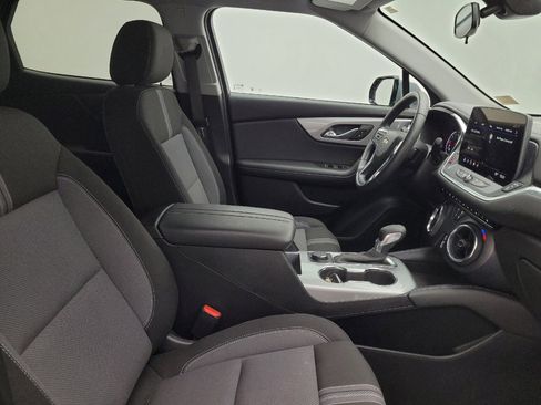 Used 2024 Chevrolet Blazer LT FWD image 21
