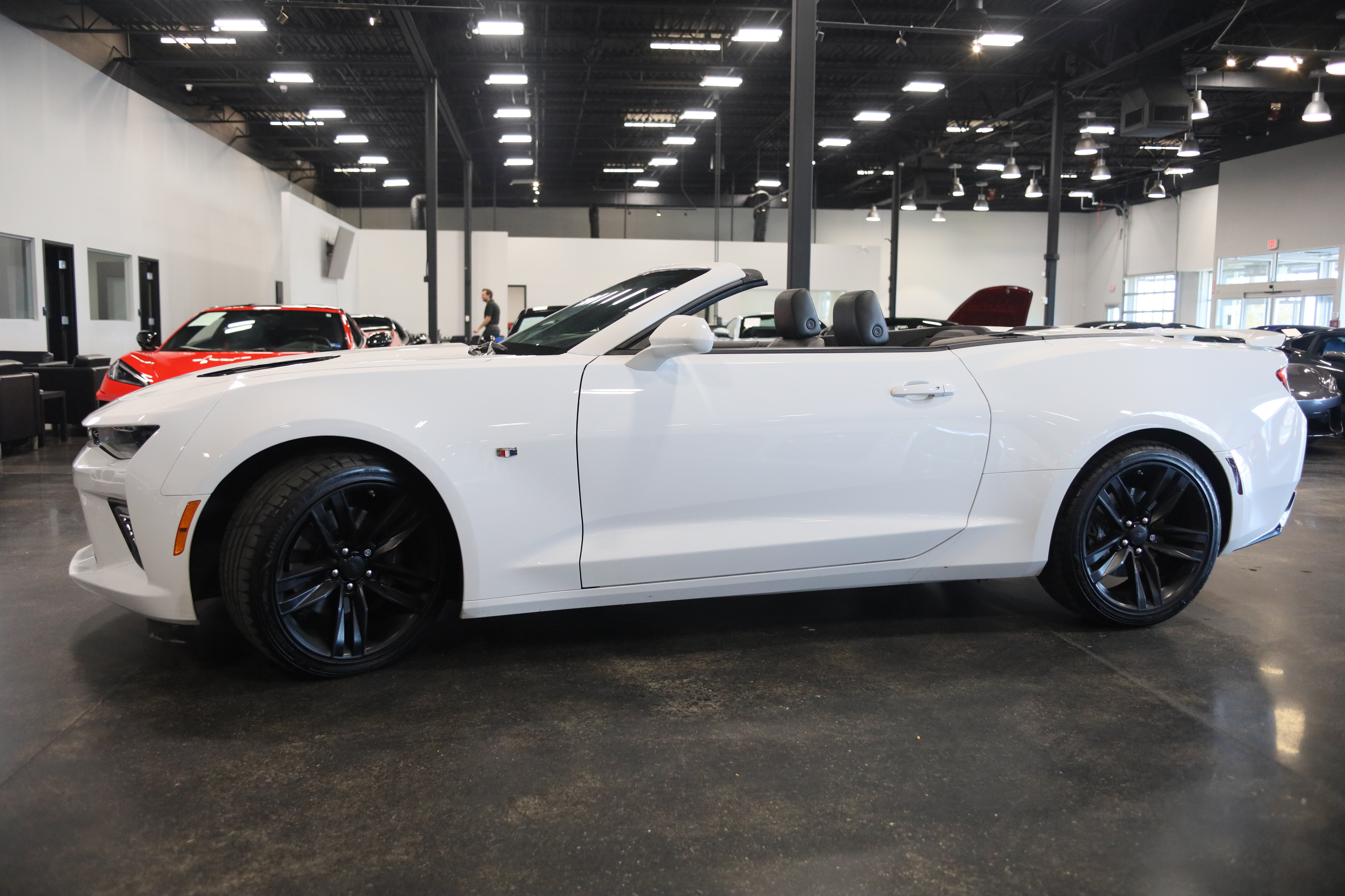 Used 2017 Chevrolet Camaro SS RWD image 11