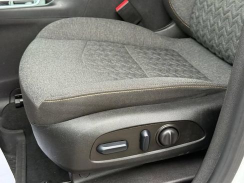 Used 2024 Chevrolet Equinox LT w/ LPO, Floor Liner Package FWD image 23