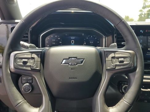 Used 2025 Chevrolet Silverado 1500 ZR2 w/ Technology Package AWD/4WD image 11