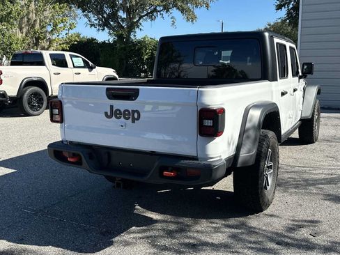Used 2024 Jeep Gladiator Mojave AWD/4WD image 6