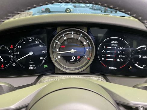 Used 2024 Porsche 911 Carrera S image 43