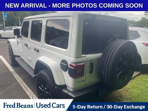 Used 2024 Jeep Wrangler Unlimited Sahara w/ Safety Group AWD/4WD image 4