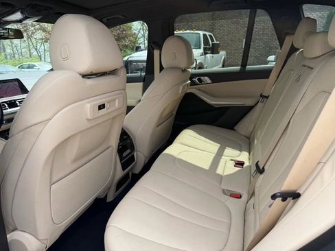 Used 2020 BMW X5 sDrive40i w/ Premium Package image 13