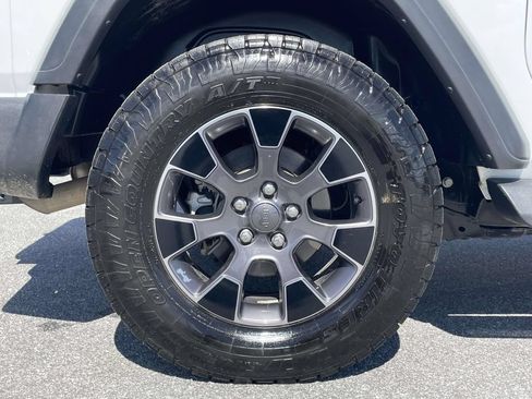 Used 2021 Jeep Wrangler Sport AWD/4WD image 33