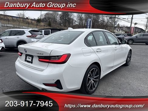 Used 2022 BMW 330i xDrive Sedan w/ Driving Assistance Package image 6