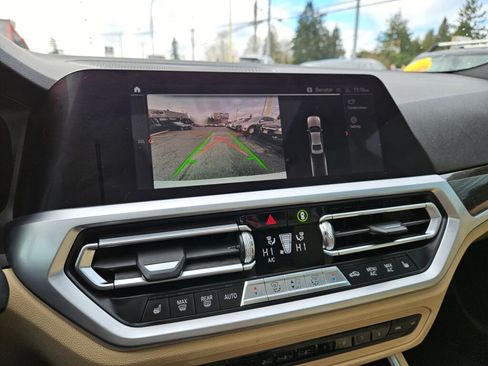 Used 2020 BMW 330i Sedan w/ Convenience Package image 22