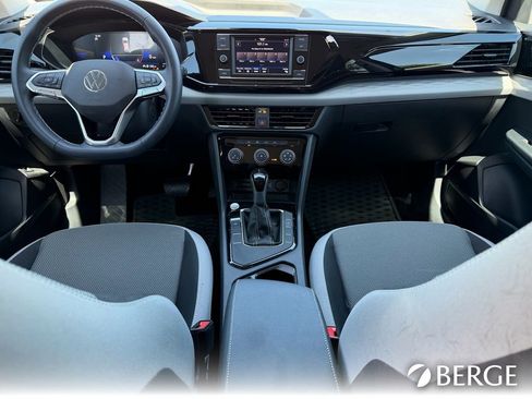 Used 2024 Volkswagen Taos S FWD image 17