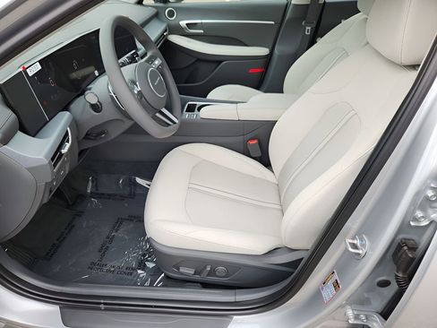 Used 2024 Hyundai Sonata SEL image 11