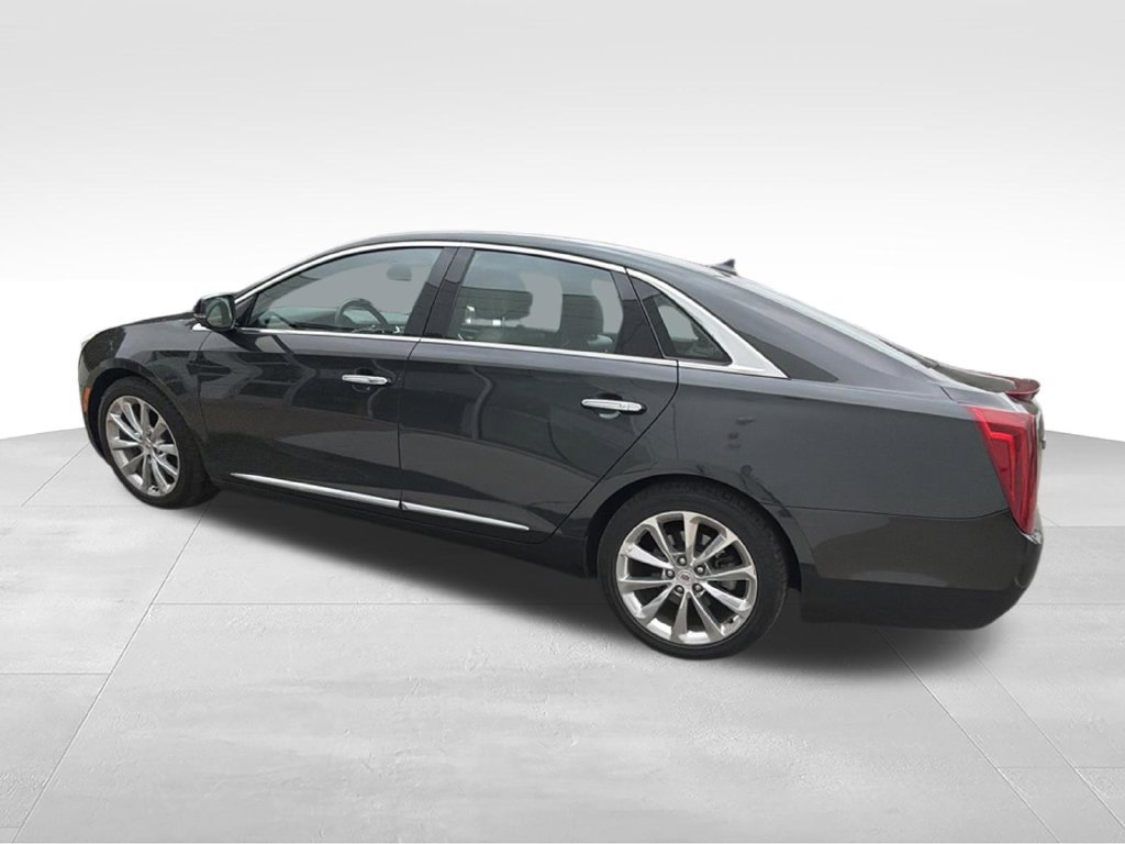 Used 2013 Cadillac XTS Luxury w/ Driver Awareness Package AWD/4WD image 11
