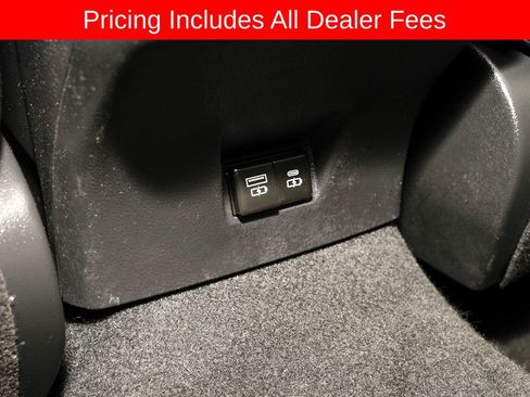 Used 2025 Toyota Camry LE FWD image 7