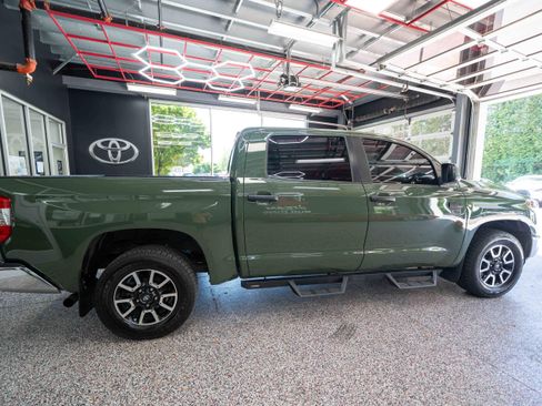 Used 2021 Toyota Tundra SR5 w/ TRD Off-Road Package AWD/4WD image 4