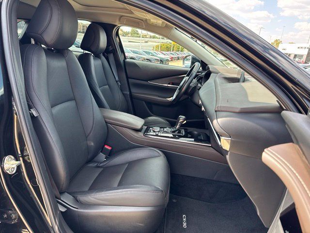 Used 2023 MAZDA CX-30 AWD 2.5 S w/ Premium Package image 25