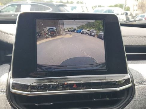 New 2025 Jeep Compass Sport image 28