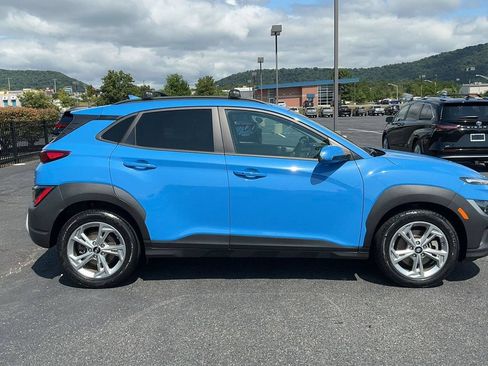 Used 2022 Hyundai Kona SEL AWD/4WD image 4