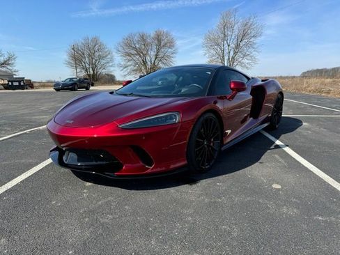 Used 2020 McLaren GT image 5