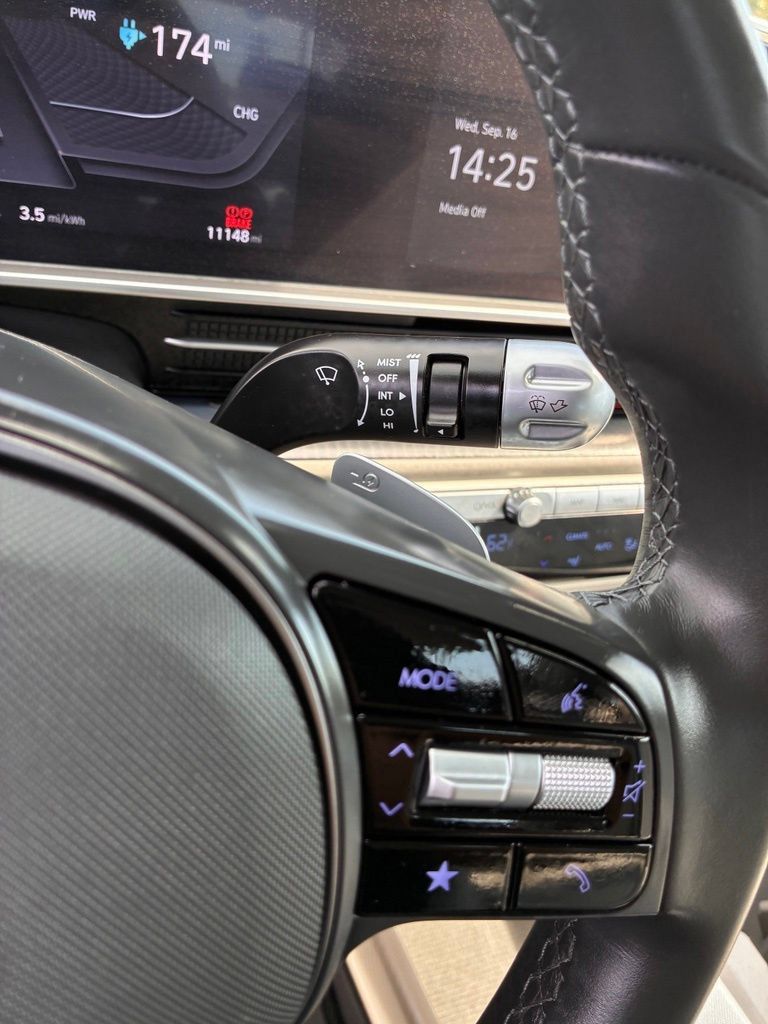 Certified 2024 Hyundai Ioniq 6 SEL AWD/4WD image 31