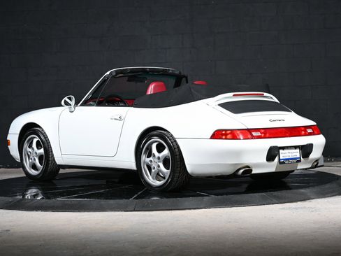 Used 1996 Porsche 911 Carrera image 10