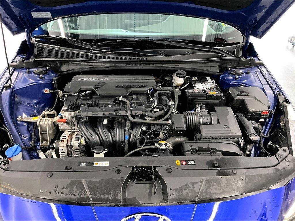 Used 2023 Hyundai Elantra SEL FWD image 28