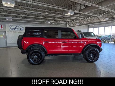 Used 2024 Ford Bronco Black Diamond w/ Sasquatch Package image 9