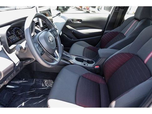 Used 2026 Toyota Corolla SE FWD image 19