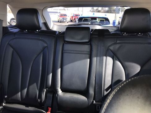 Used 2022 Lincoln Nautilus Reserve image 23