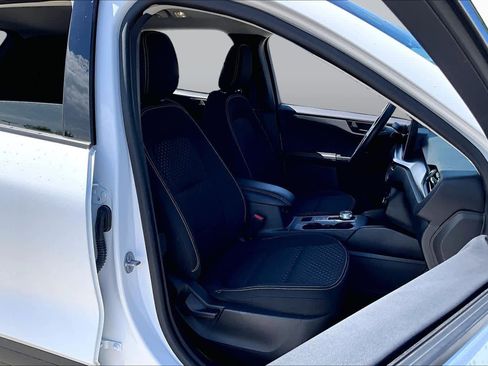Used 2023 Ford Escape Active w/ Tech Pack #1 FWD image 8