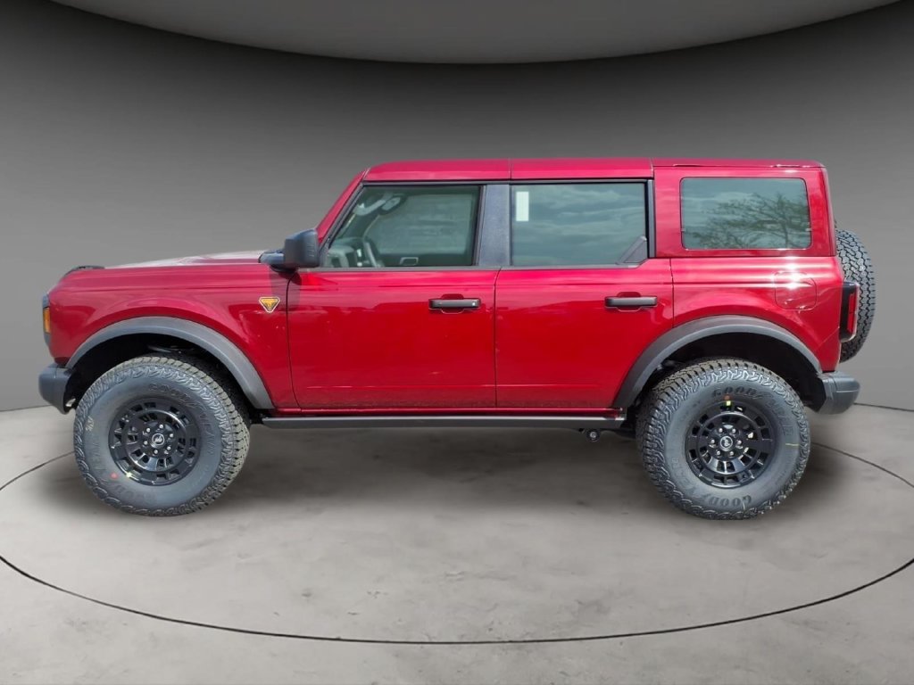 New 2026 Ford Bronco Badlands w/ Sasquatch Package AWD/4WD image 2