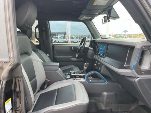 Used 2023 Ford Bronco Black Diamond AWD/4WD image 14
