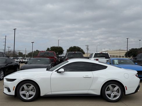 New 2026 Ford Mustang Coupe image 27