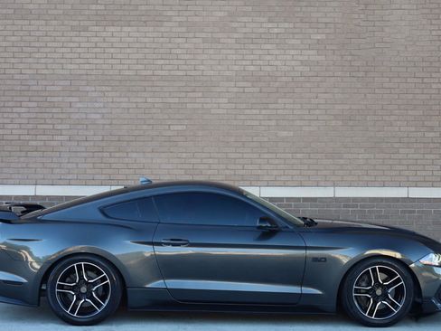Used 2020 Ford Mustang GT w/ Equipment Group 301A RWD image 2