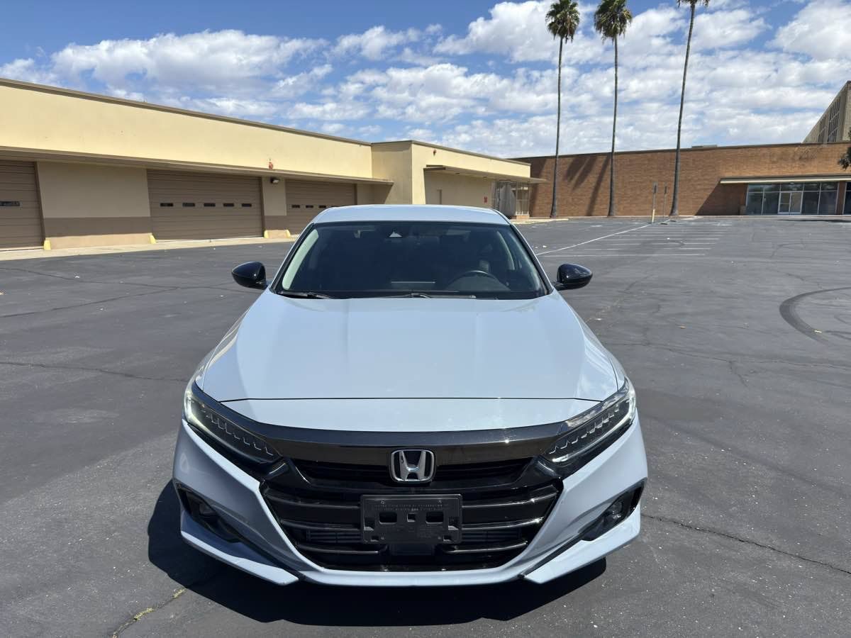 Used 2021 Honda Accord Sport Special Edition image 2